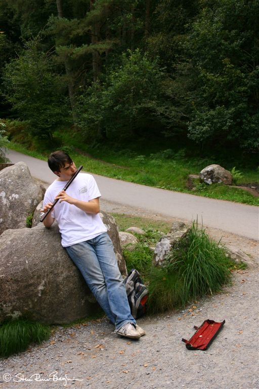 Fløytist ved Glendalough