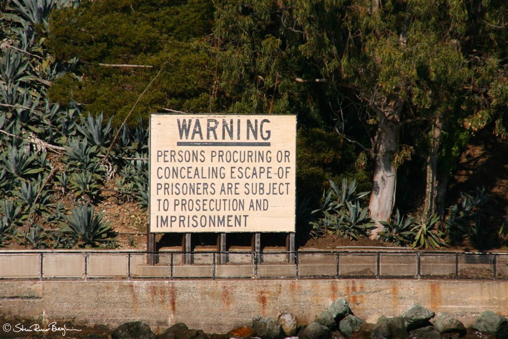 Warning not to harbour escapees