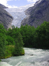 Briksdalsbreen