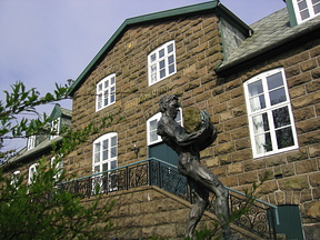 aas