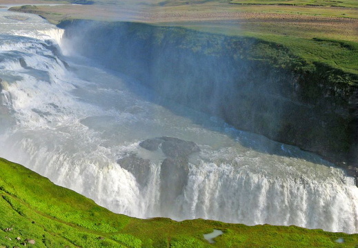 Gullfoss waterfall