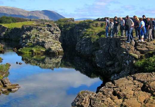 Avinet taking in the sights close to Þingvellir