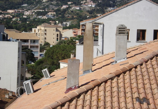 Fighting a loosing battle against heat. Roof-top air conditioners