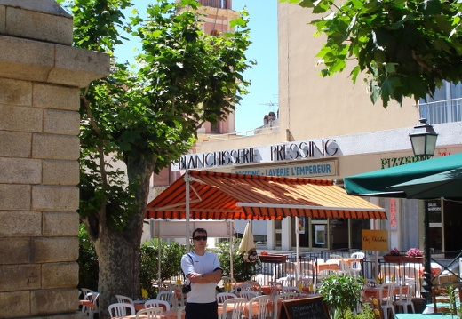 Place Marchall: The square just outside our appartment in Calvi