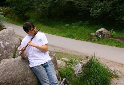 Fløytist ved Glendalough