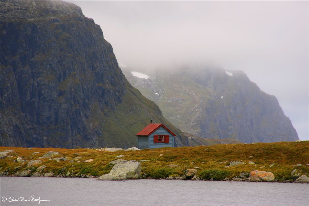 Granekuphytta med Vetledalsegga og Smørløysa i bakgrunnen