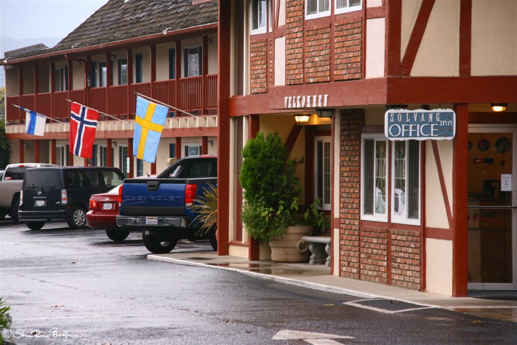 Velkommen to the Solvang inn