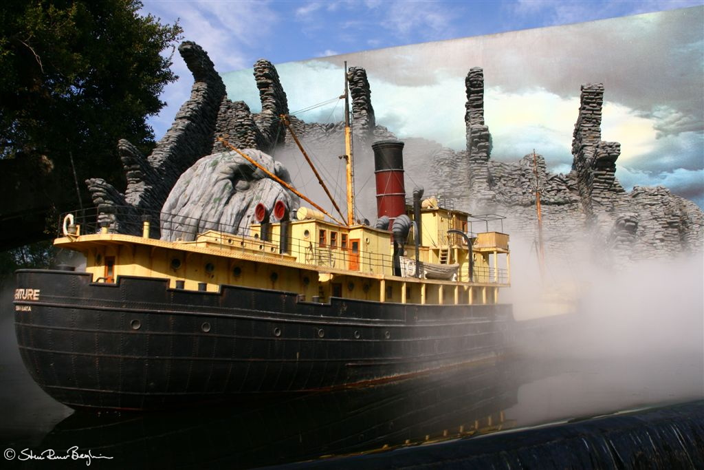 King Kong island and ship set, Universal Studios