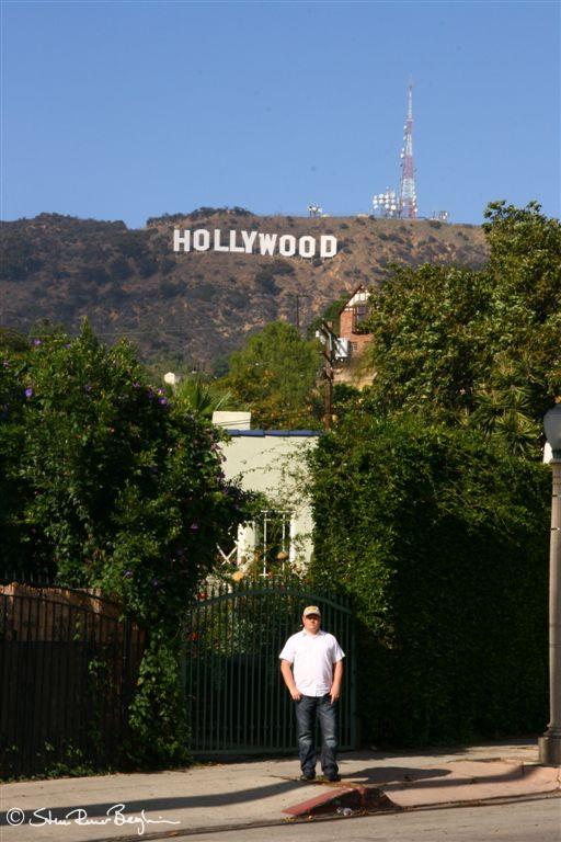 Idar below the Hollywood sign