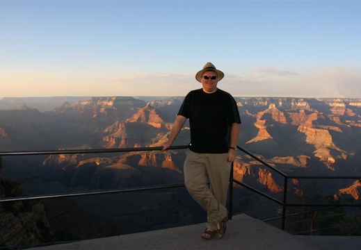 Runar by Grand Canyon at sunset