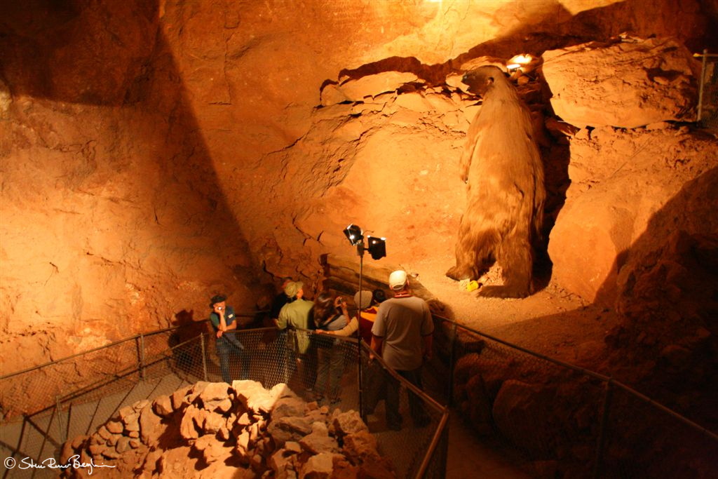 The Grand Canyon Caverns