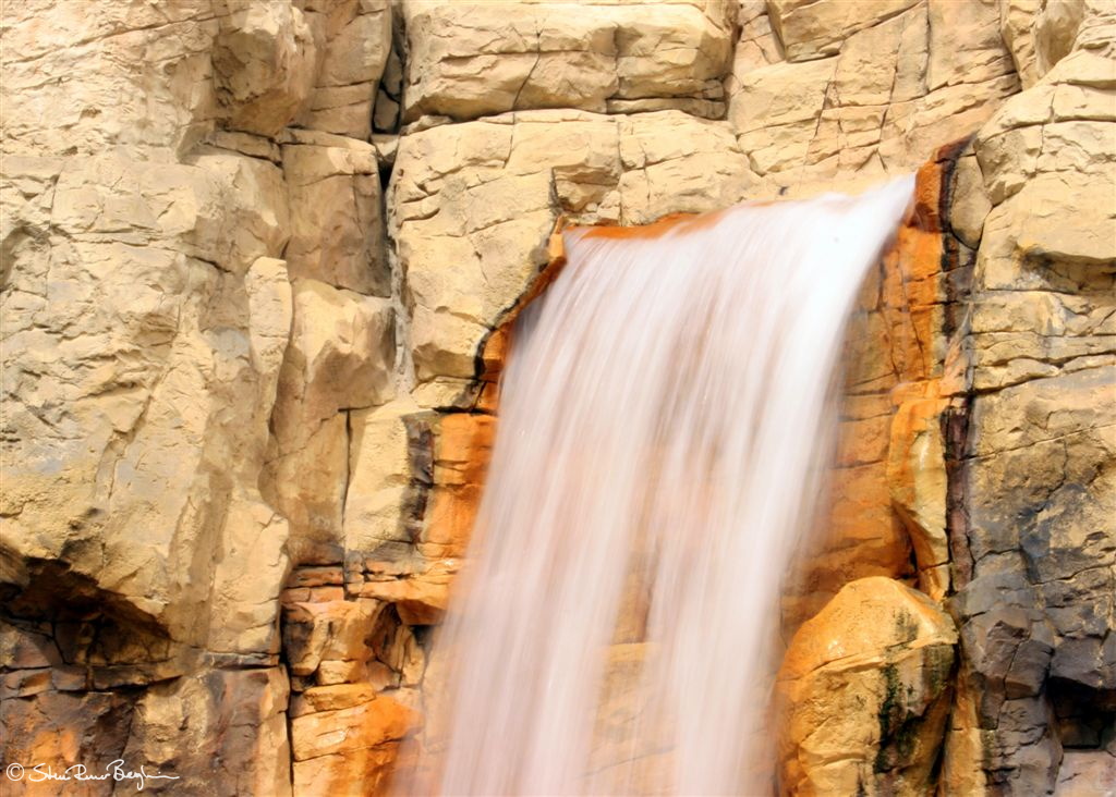 Artificial waterfall at Wild Wadi, Dubai