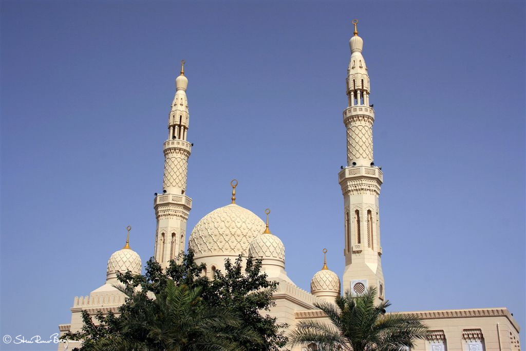 Jumeirah Mosque minarets