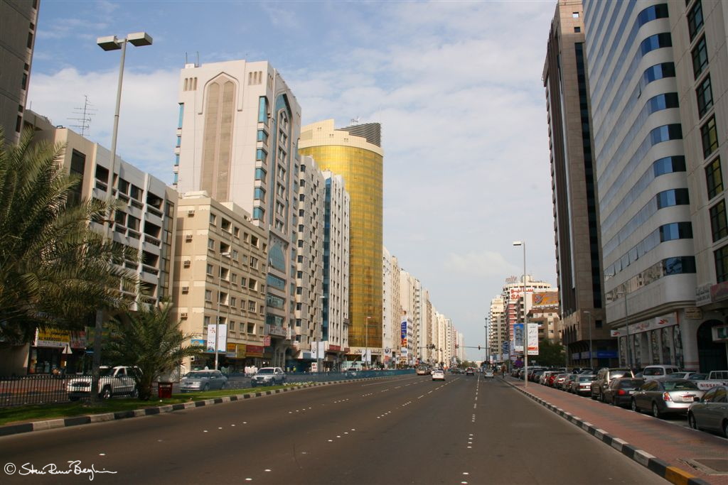 "Golden" building, downtown Abu Dhabi