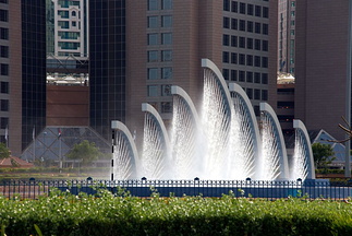 Fountain near Sheraton Hotel on the Corniche