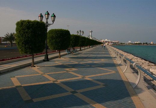 Walkway to Marina Mall
