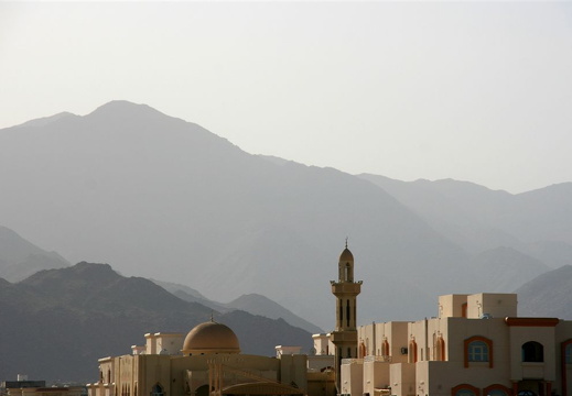 Mosque at foot of mountains in Fujairah