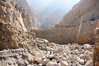Chad Jerry hiking in Wadi Galilah, Ras al Khaimah