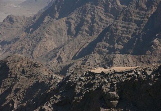 A fortress on a mountain side on the way from Ras al Khaimah to Khasab