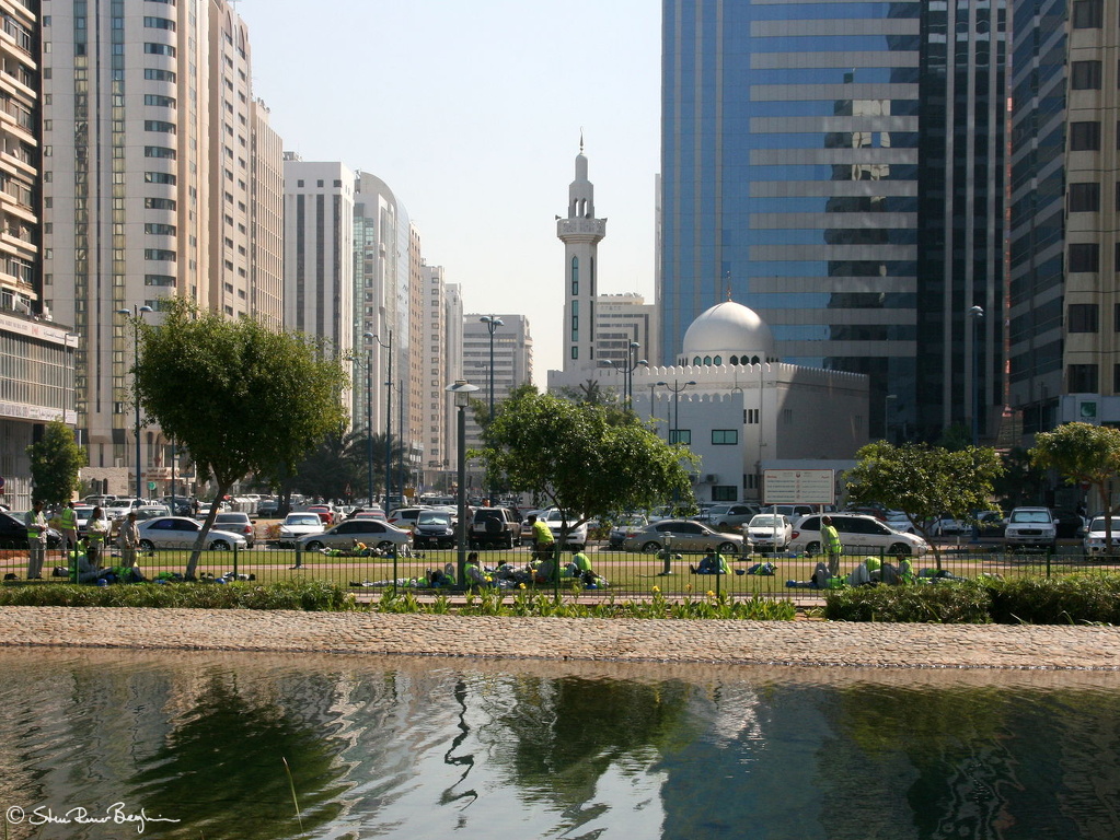 Mosque on Abu Dhabi corniche