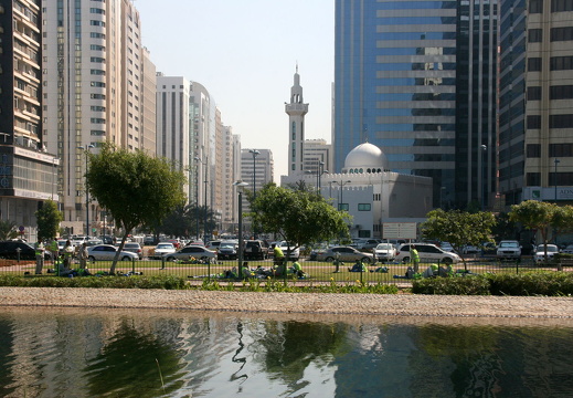 Mosque on Abu Dhabi corniche