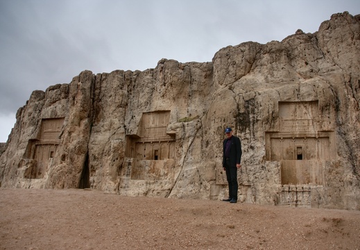 Øystein at Naqsh-e Rustam