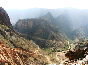 Road through Wadi Bani Awf