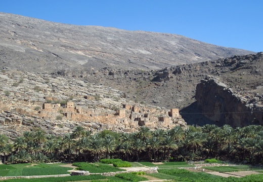 Abandoned village at entrance to Wadi al Nakhur / Wadi Ghul