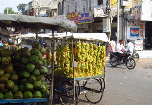 Fruit stalls near Charminar