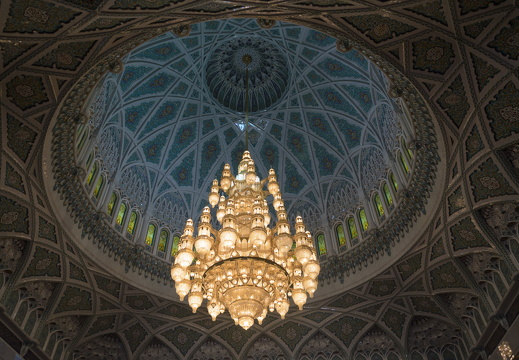 Chandelier Sultan Qaboos Grand Mosque