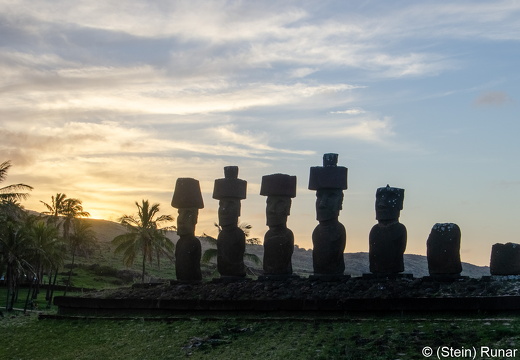 Ahu Nau Nau at Anakena