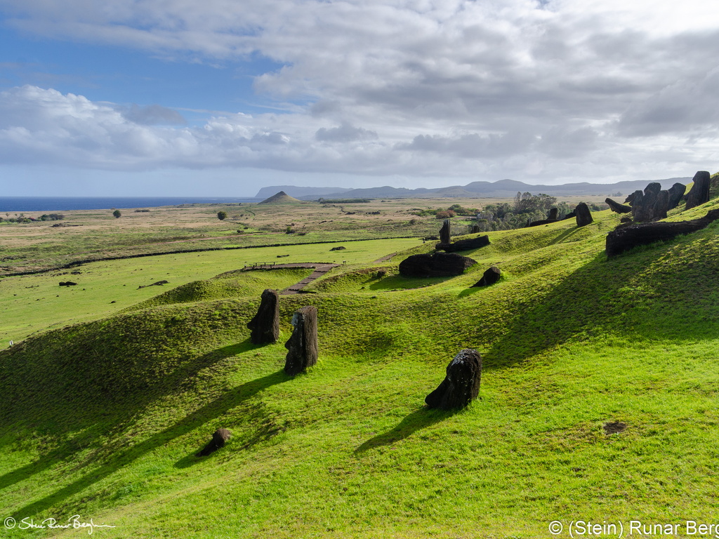 Moai on the southern slope of Rano Raraku