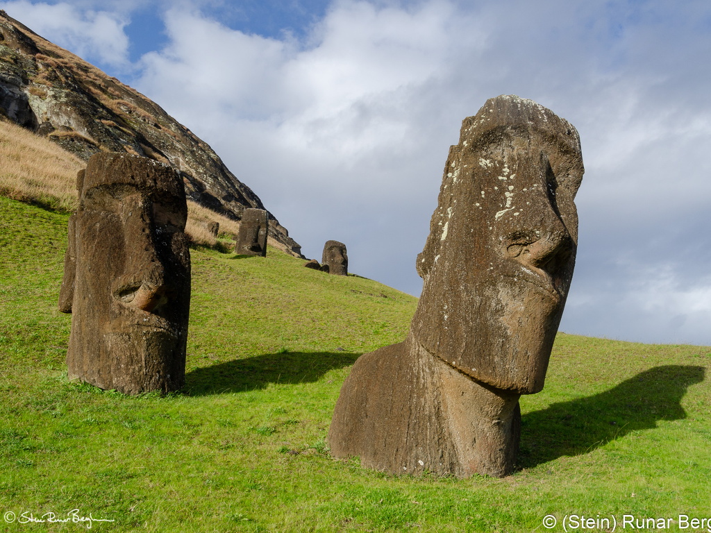 Moai on the southern slope of Rano Raraku
