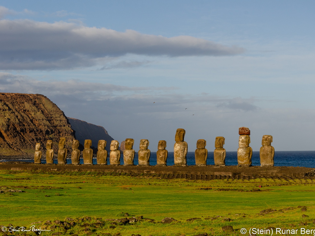 Ahu Tongariki in the late afternoon