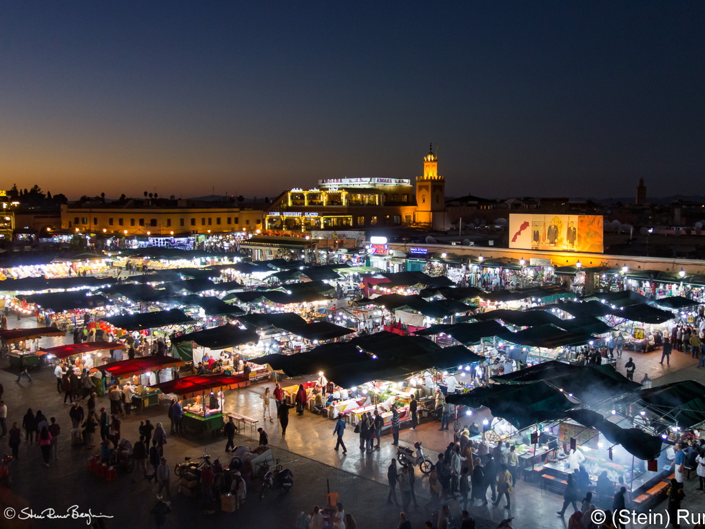 Jemaa el-Fna just after sunset