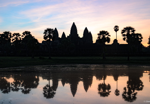 Ang Kor Wat at sunrise