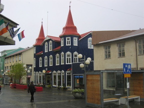 173_7389