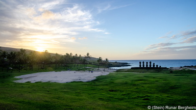Ahu Nau Nau at Anakena